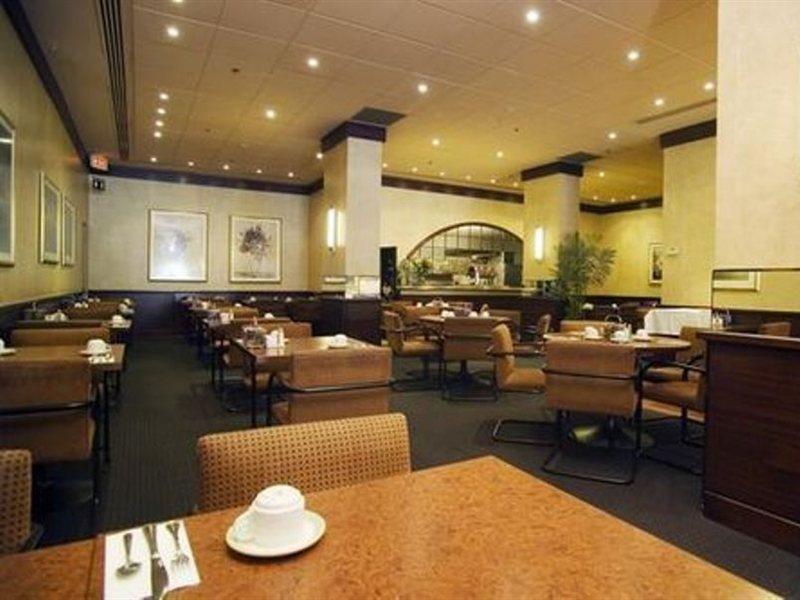 Best Western Primrose Hotel Downtown Toronto Restaurant foto