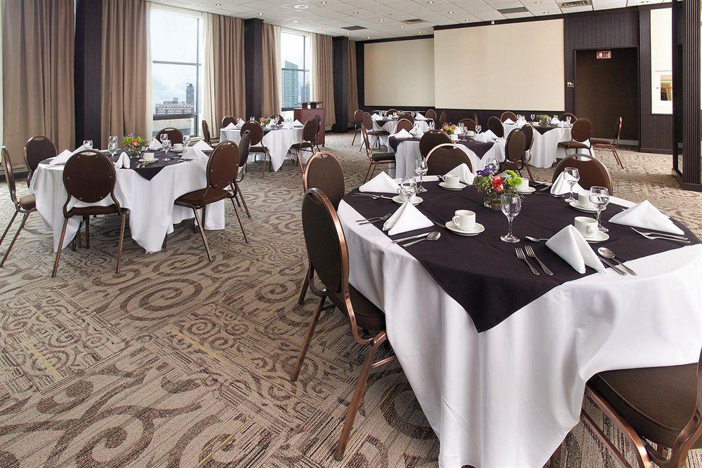 Best Western Primrose Hotel Downtown Toronto Restaurant foto